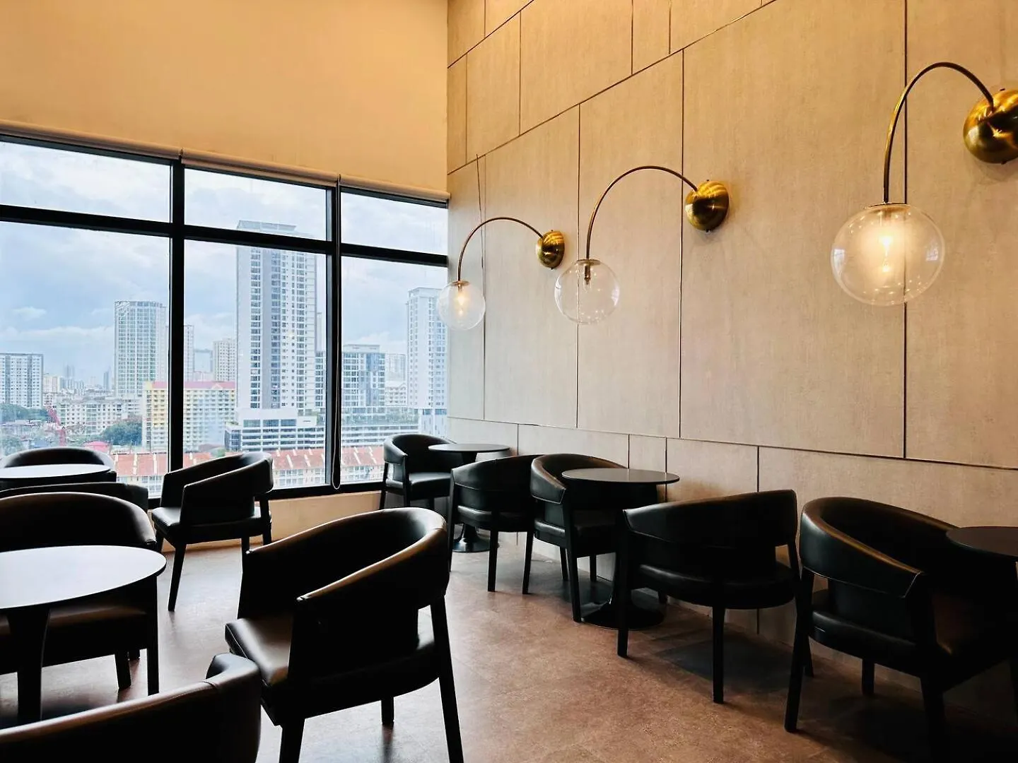 Tatami With Homecinema, 9Pax, Urban Suites By Pg Home George Town Malaysia