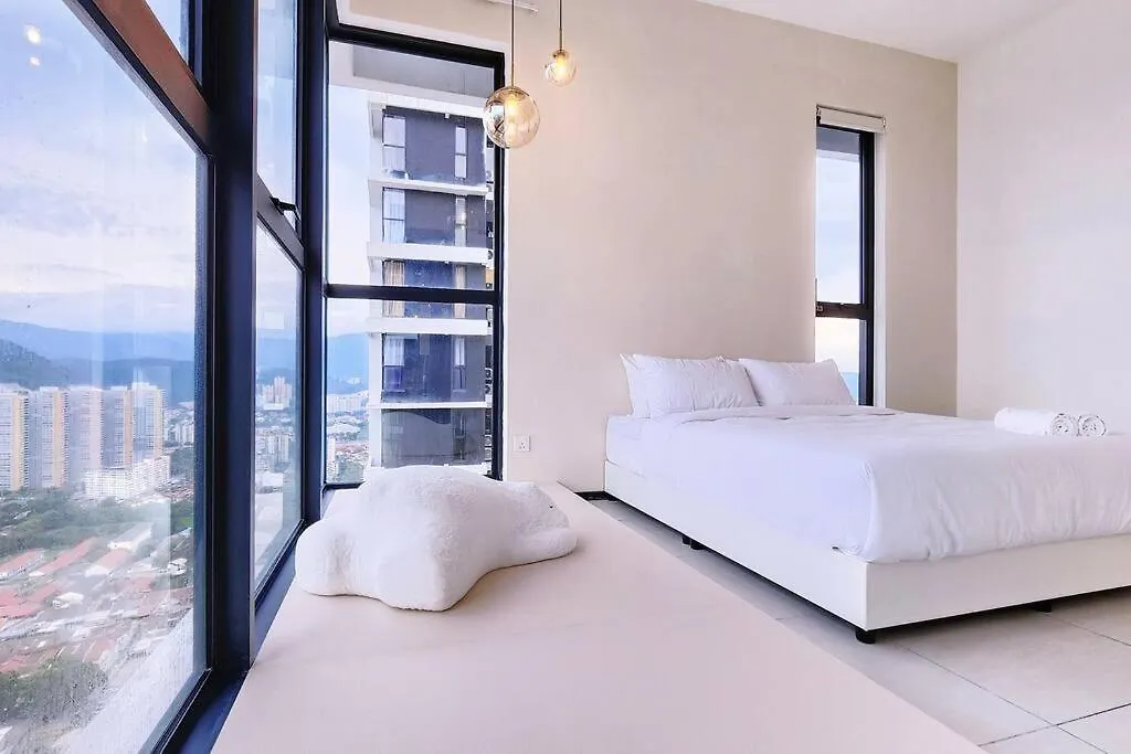 Tatami With Homecinema, 9Pax, Urban Suites By Pg Home George Town Maleisië